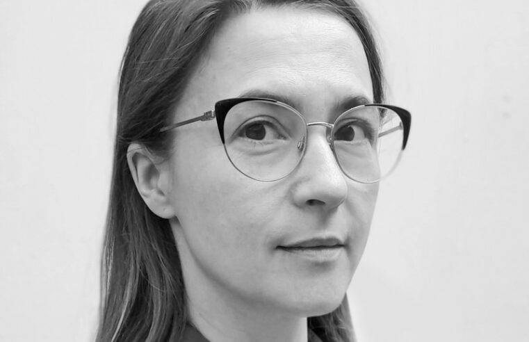 Dans les coulisses du luxe : l’interview d’Anna Normand