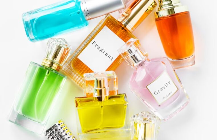 Les tendances de direction artistique parfum en 2025