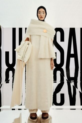 Jil Sander et Moncler : minimalisme et montagne, une rencontre esthétique