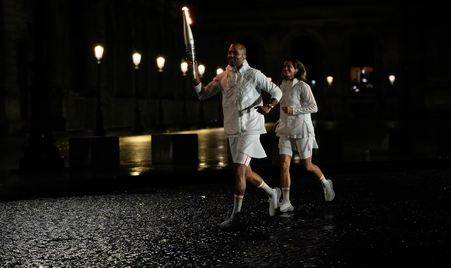 TORCHBEARER SPECIAL EDITION - PARIS 2024