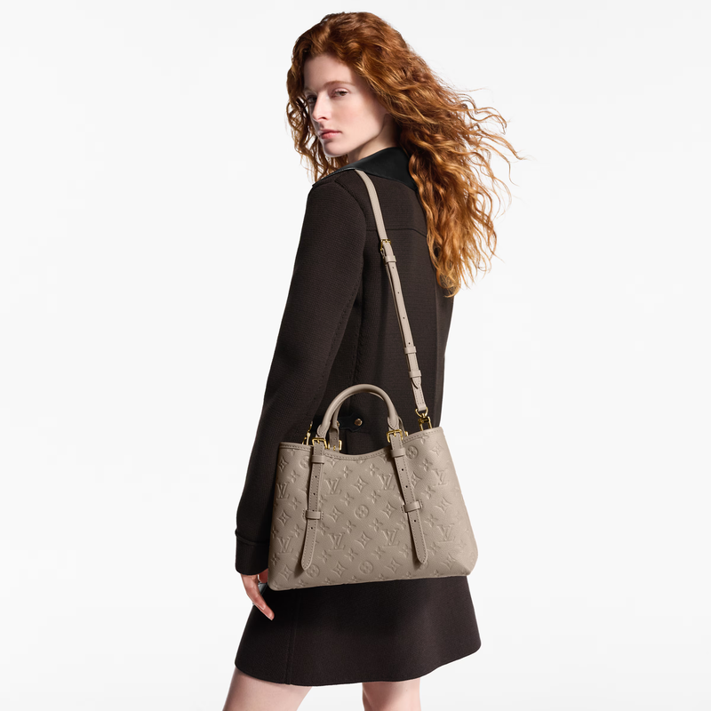 LOUIS VUITTON — ICONIC HANDBAG DESIGN